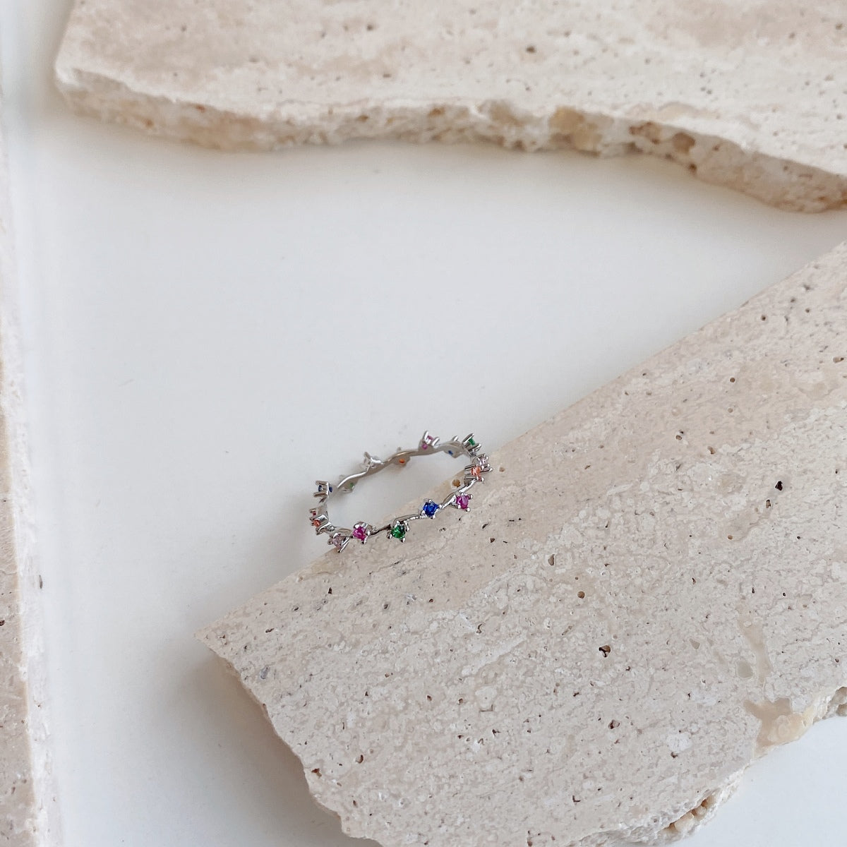 [Max Jewelry ]Radiant Colorful Round Cut Daily Ring