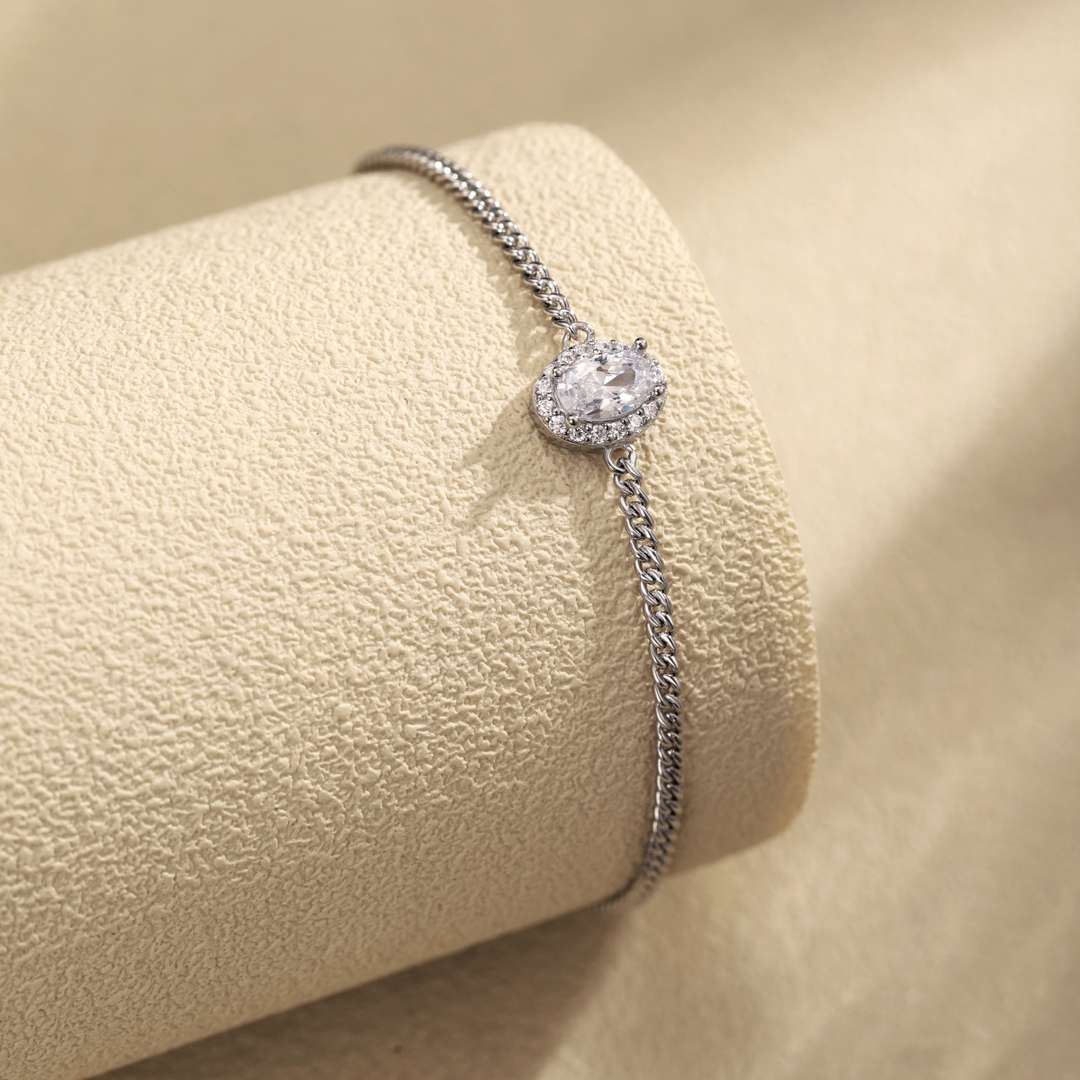 [Max Jewelry ]Exquisite Oval Shape Bracelet