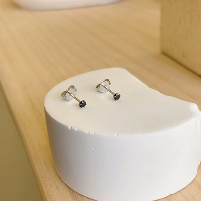 [Max Jewelry ]Delicate Solitaire Earrings