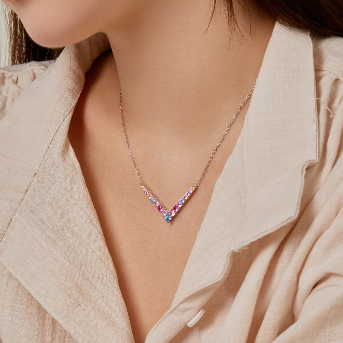 [Max Jewelry ]Ornate Round Cut Necklace