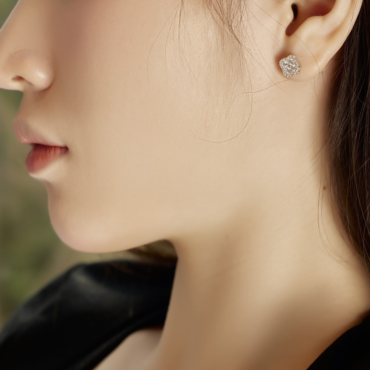 [Max Jewelry ]Four-Leaf Clover Flower Shaped Earrings