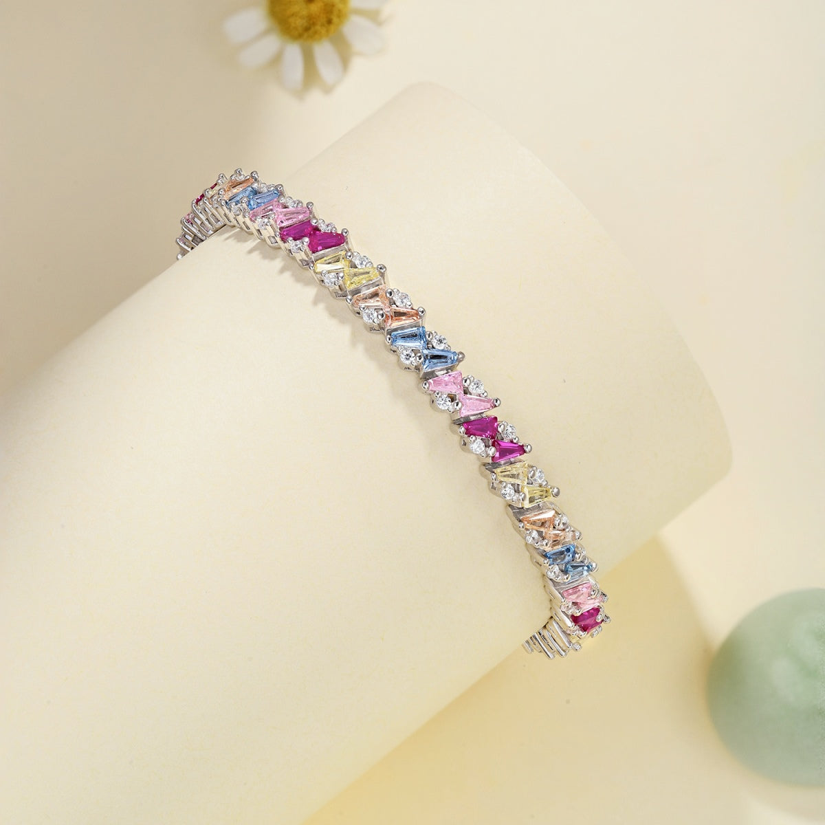 [Max Jewelry ]Ornate Sparkling Multi Cut Party Bracelet