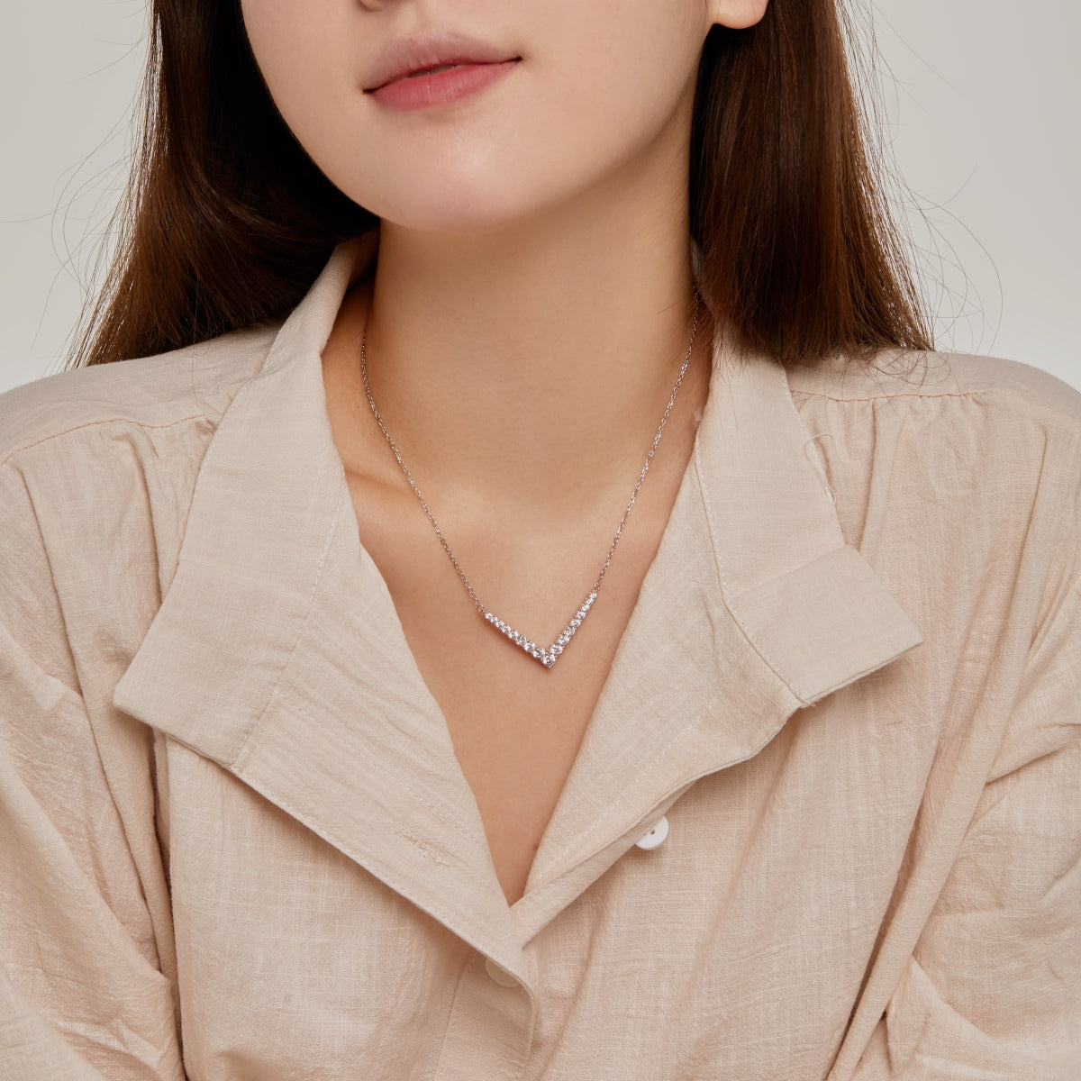 [Max Jewelry ]Ornate Round Cut Necklace