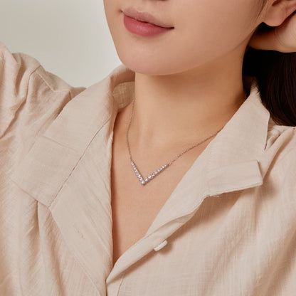 [Max Jewelry ]Ornate Round Cut Necklace