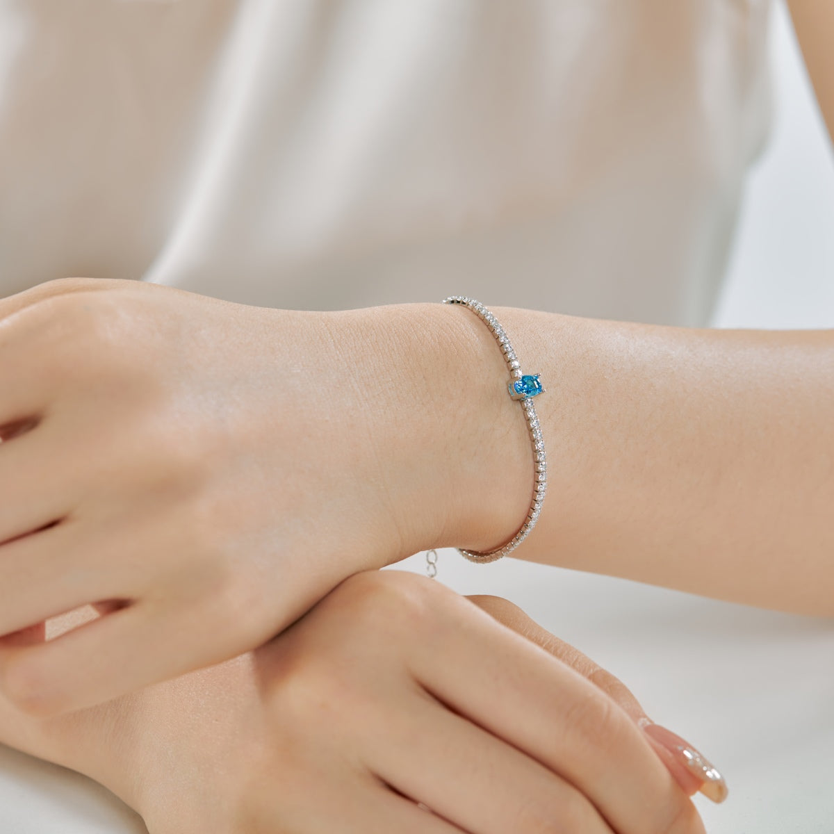 [Max Jewelry ]0.75 Carat Exquisite Oval Cut Daily Bracelet