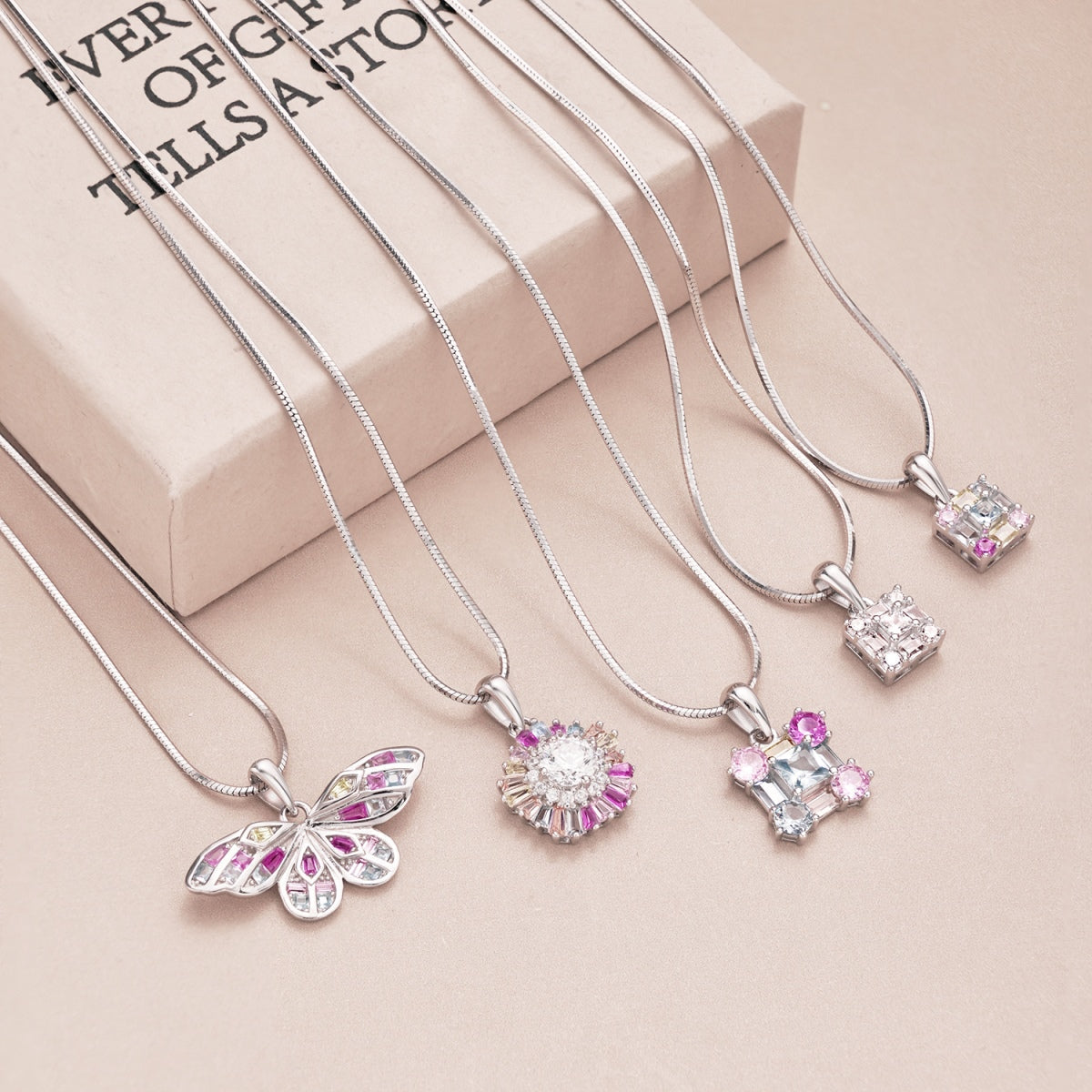 [Max Jewelry ]Gorgeous Multi Colorful Necklace