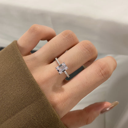 [Max Jewelry ]2.0 Carat Scintillating Ornate Radiant Cut Party Ring