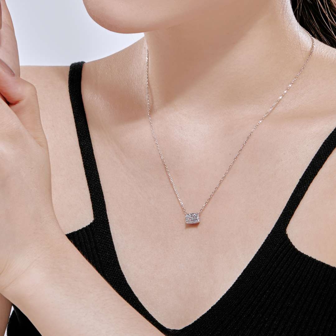 [Max Jewelry ]Luxurious Square Shape Colorful Necalack