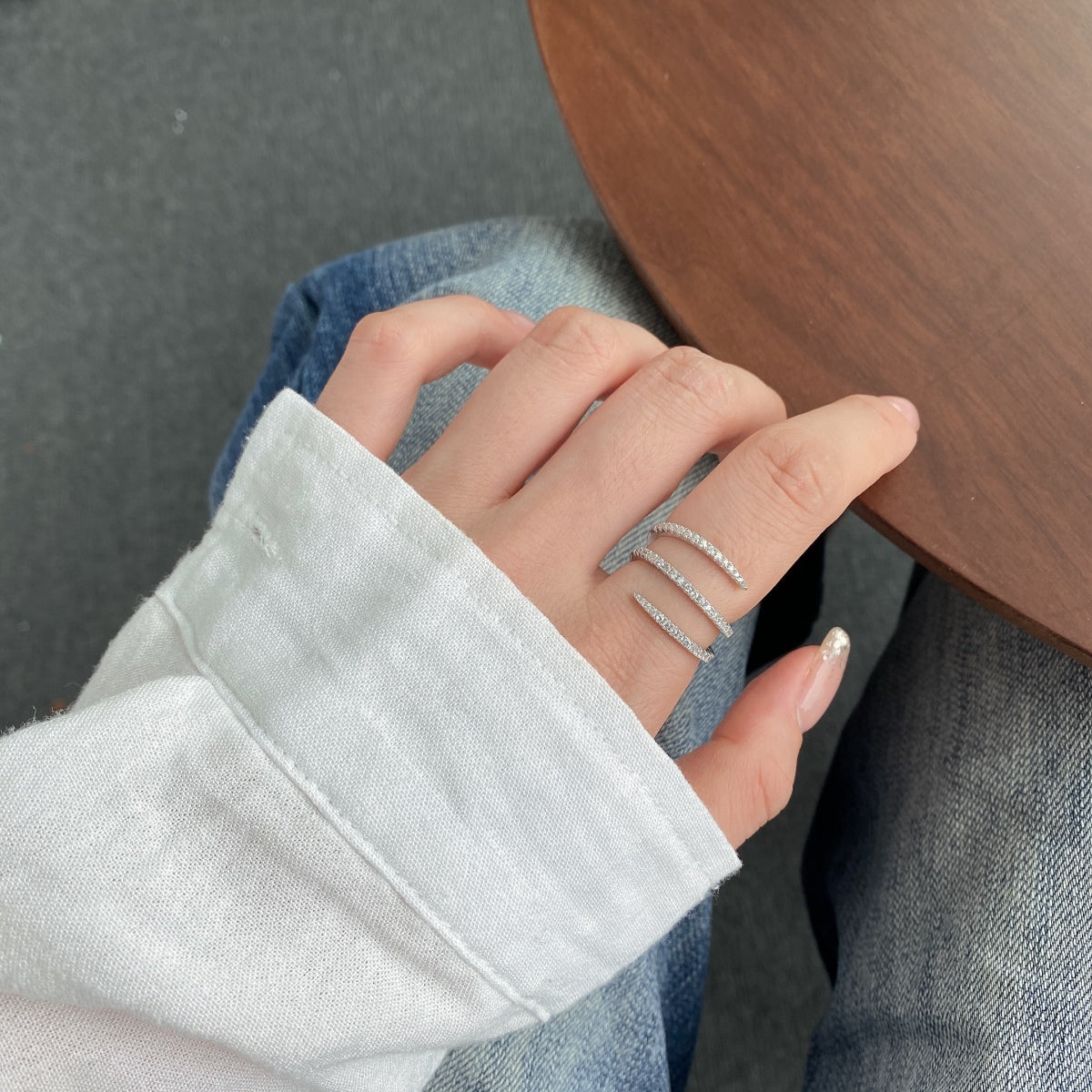 [Max Jewelry ]Unique Vibrant Entangle Daily Ring