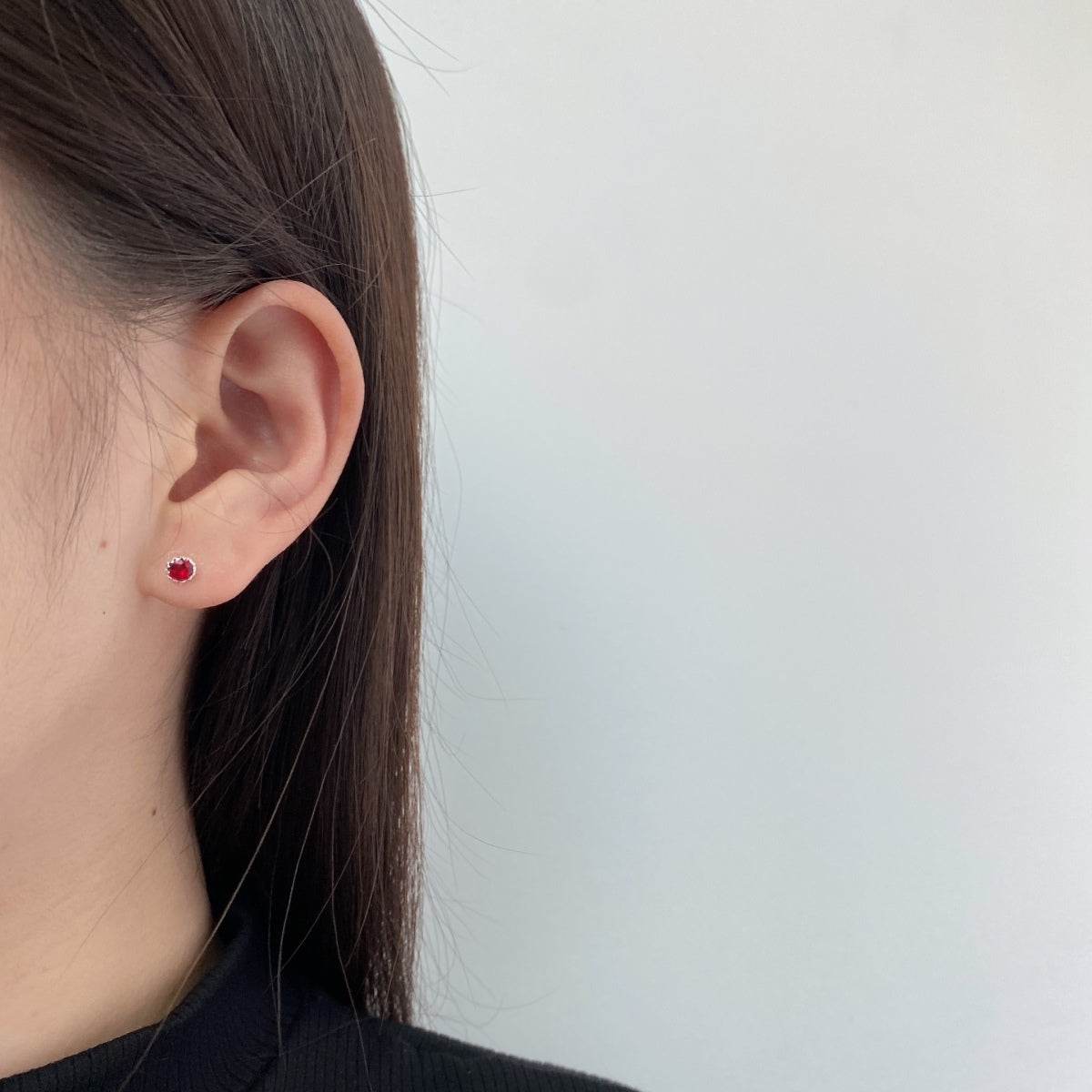 [Max Jewelry ]Sparkling Colorful Round Shape Earrings