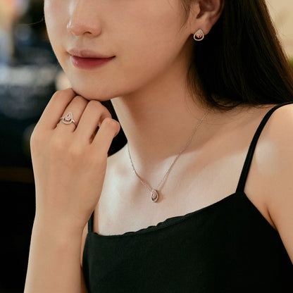 [Max Jewelry ]Sparkling Pear Cut Necklace