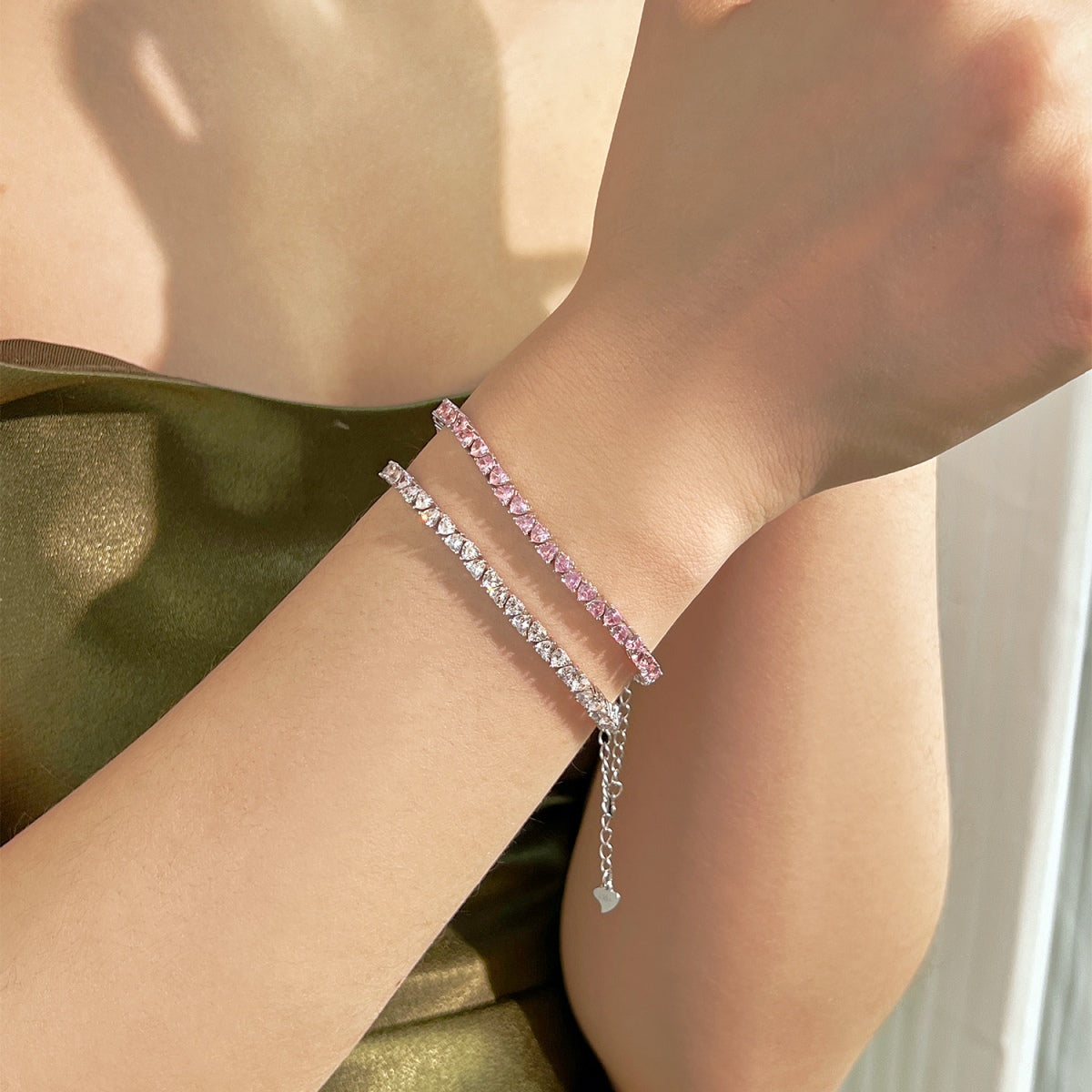 [Max Jewelry ]Dazzling Romantic Heart Shape Lover Bracelet