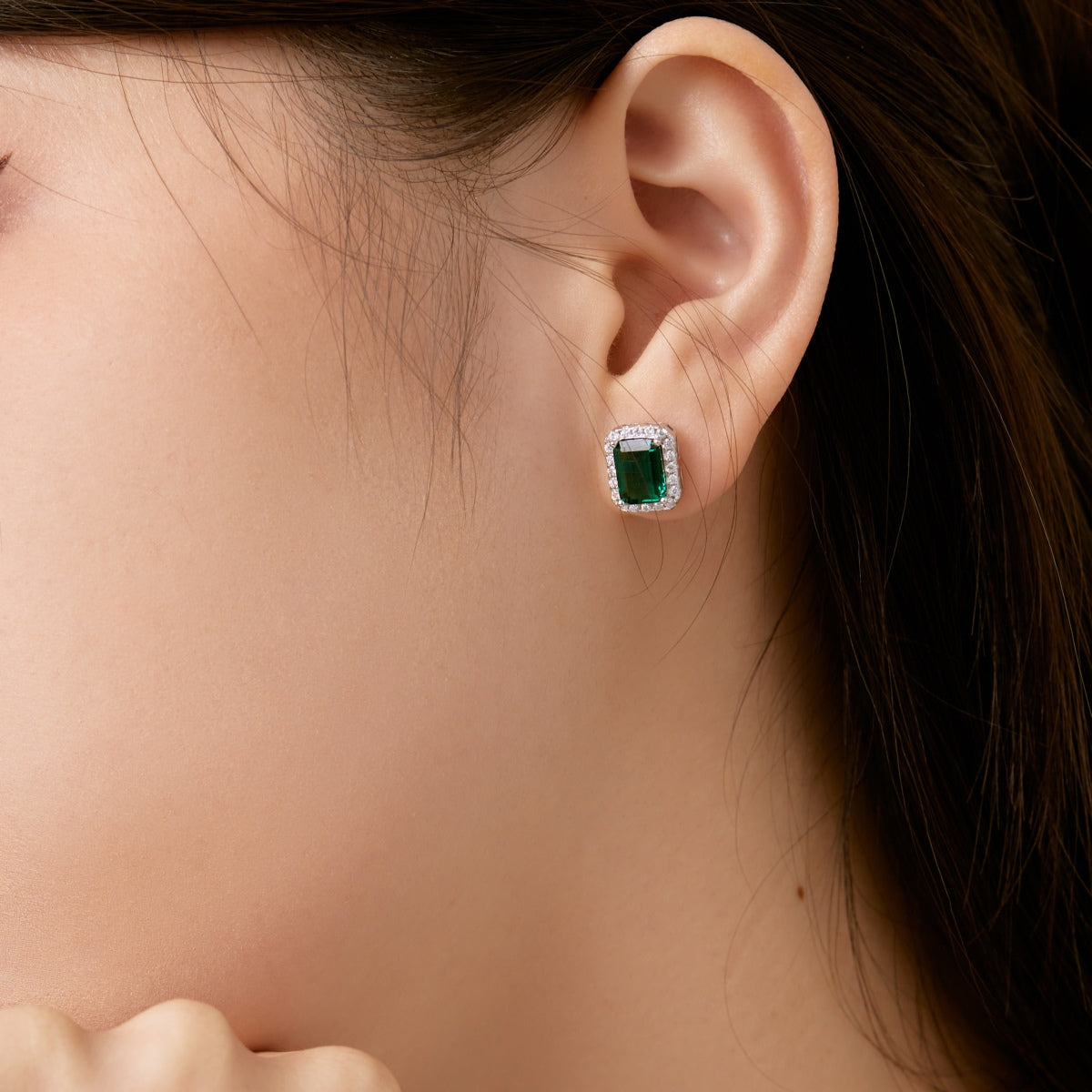 [Max Jewelry ]Luxurious Dainty Emerald Cut Banquet Earrings