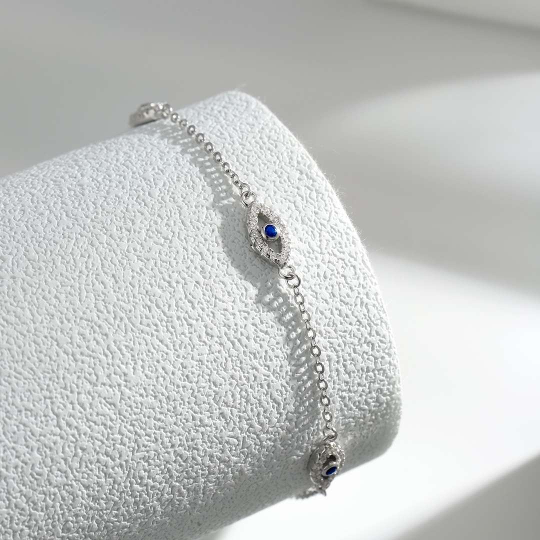[Max Jewelry ]Evil Eye Shape Pendent Necklace
