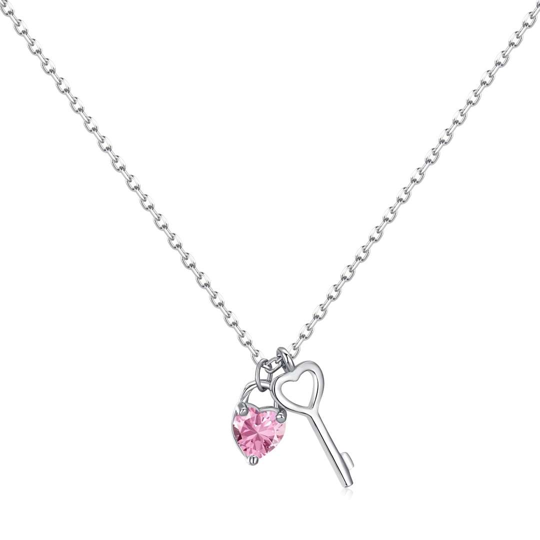 [Max Jewelry ]Unique Heart Shape Key Pendent Necklace