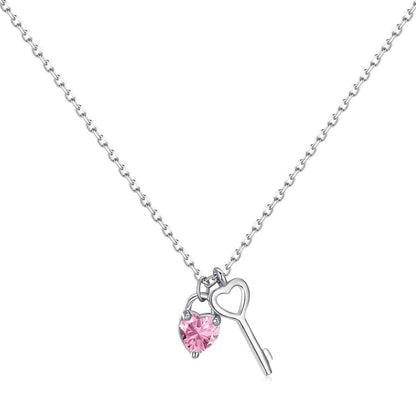 [Max Jewelry ]Unique Heart Shape Key Pendent Necklace