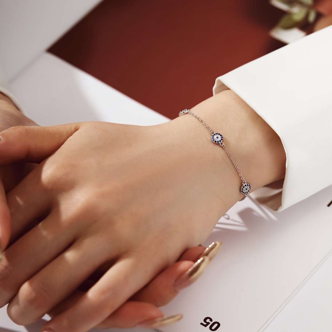 [Max Jewelry ]Delicate Round Shape Pendent Necklace