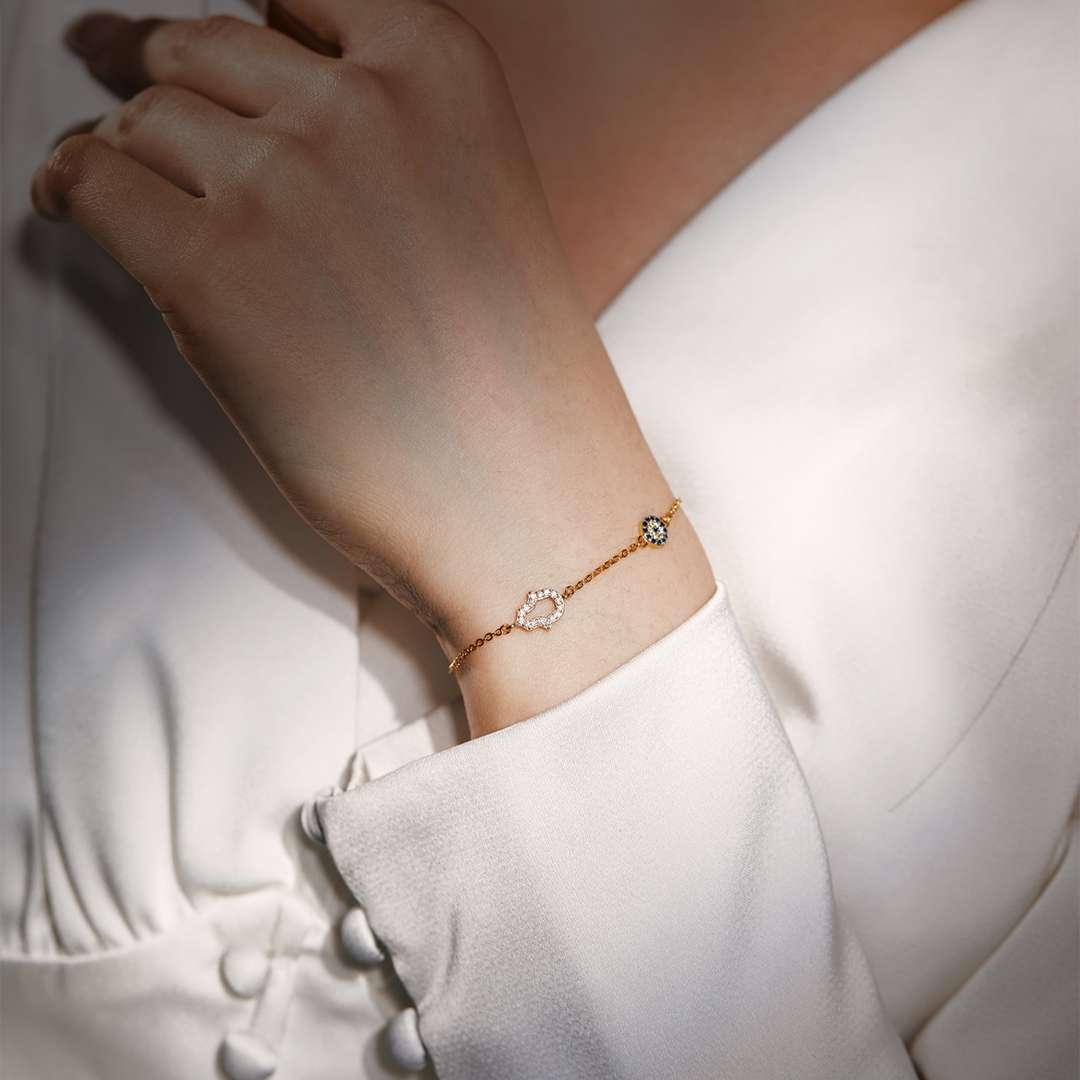 [Max Jewelry ]Gost Shape & Round Shape Necklace