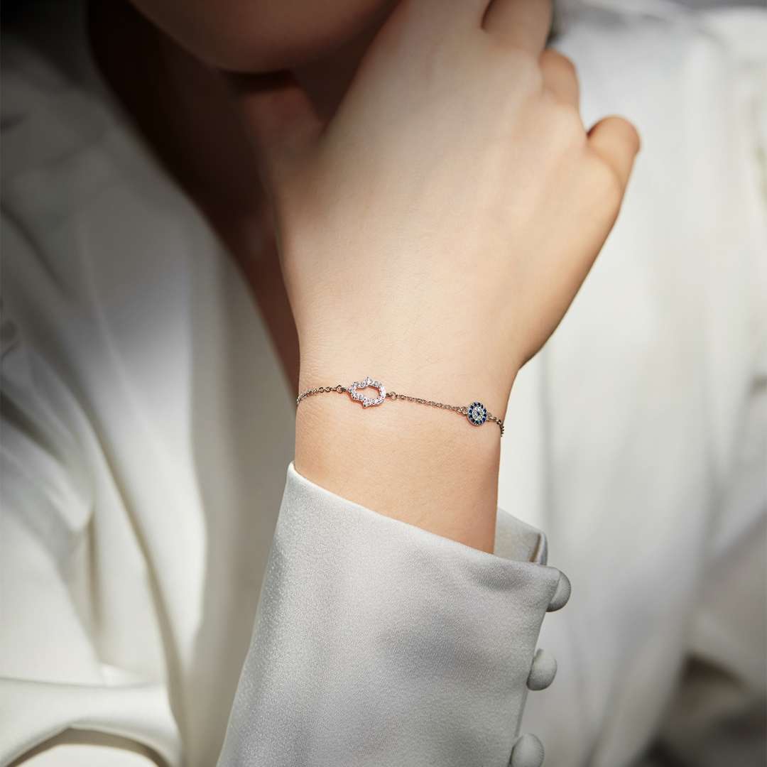 [Max Jewelry ]Gost Shape & Round Shape Necklace