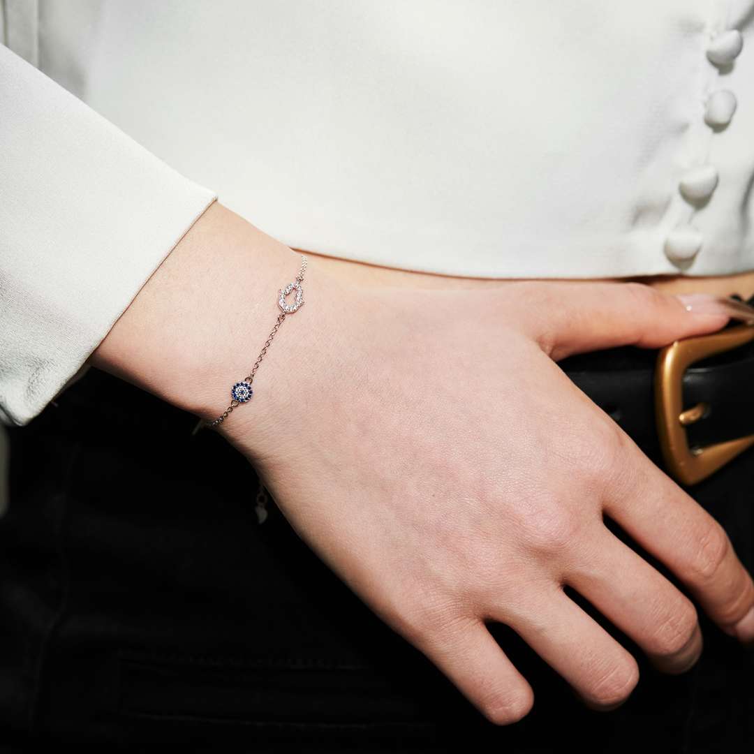 [Max Jewelry ]Gost Shape & Round Shape Necklace