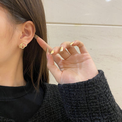 [Max Jewelry ]Exquisite Butterfly Shape Earrings
