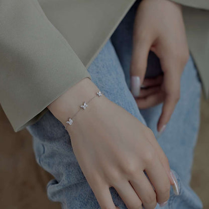 [Max Jewelry ]Radiant Butterfly Shape Necklace