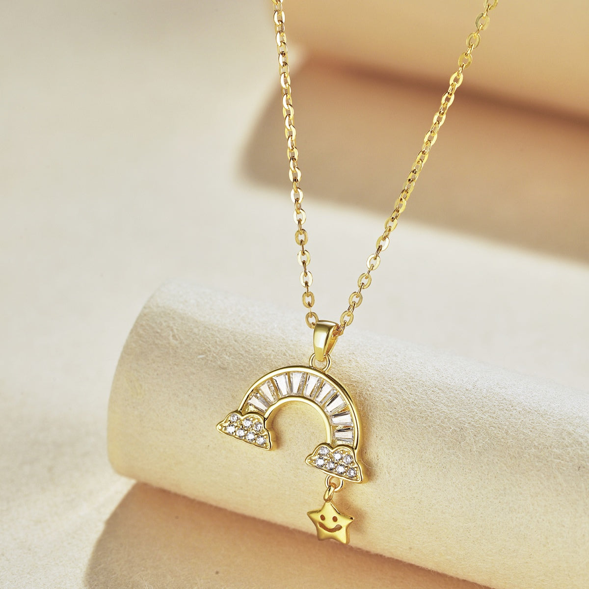 [Max Jewelry ]Unique Rainbow Star Necklace