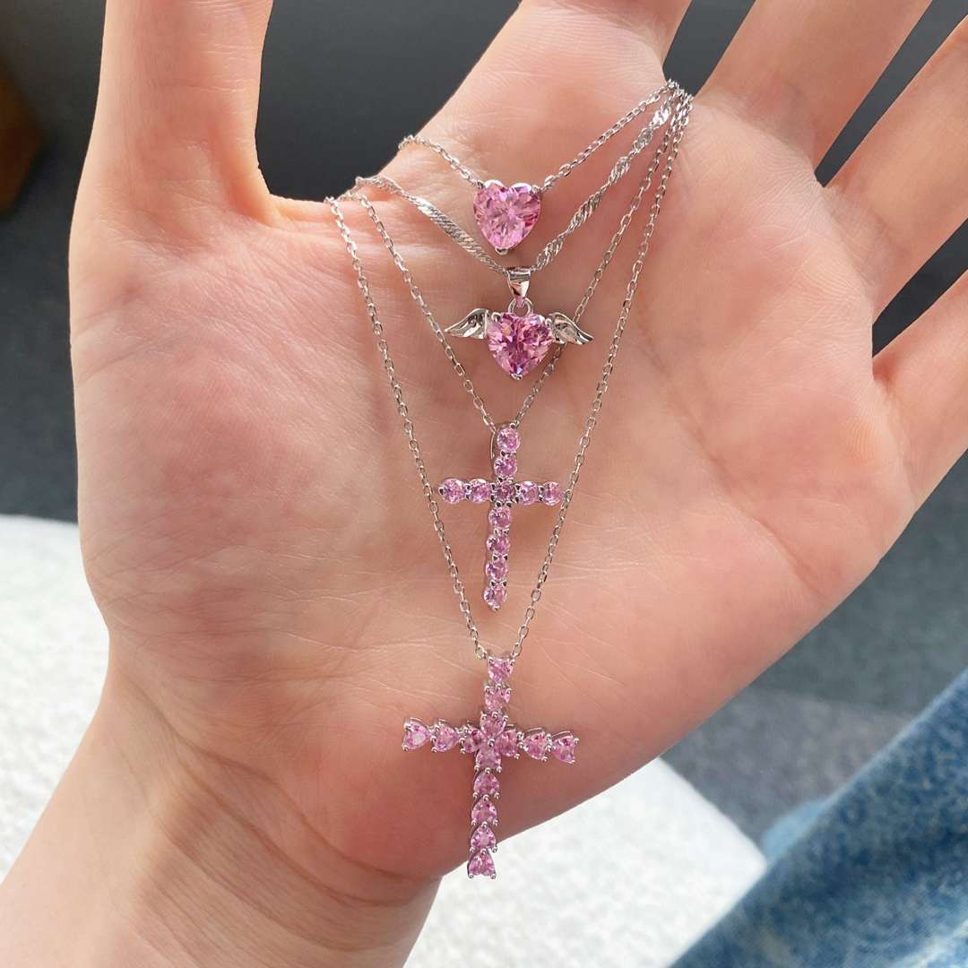 [Max Jewelry ]Heart Shape Main Stone Pendant Collarbone Necklace