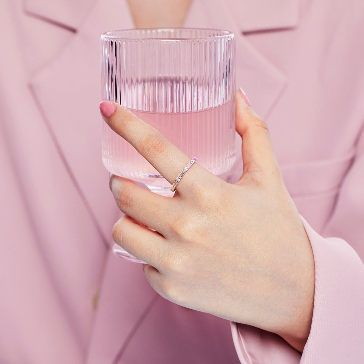 [Max Jewelry ]Lively In Shades Elegant Radiant Cut Daily Ring