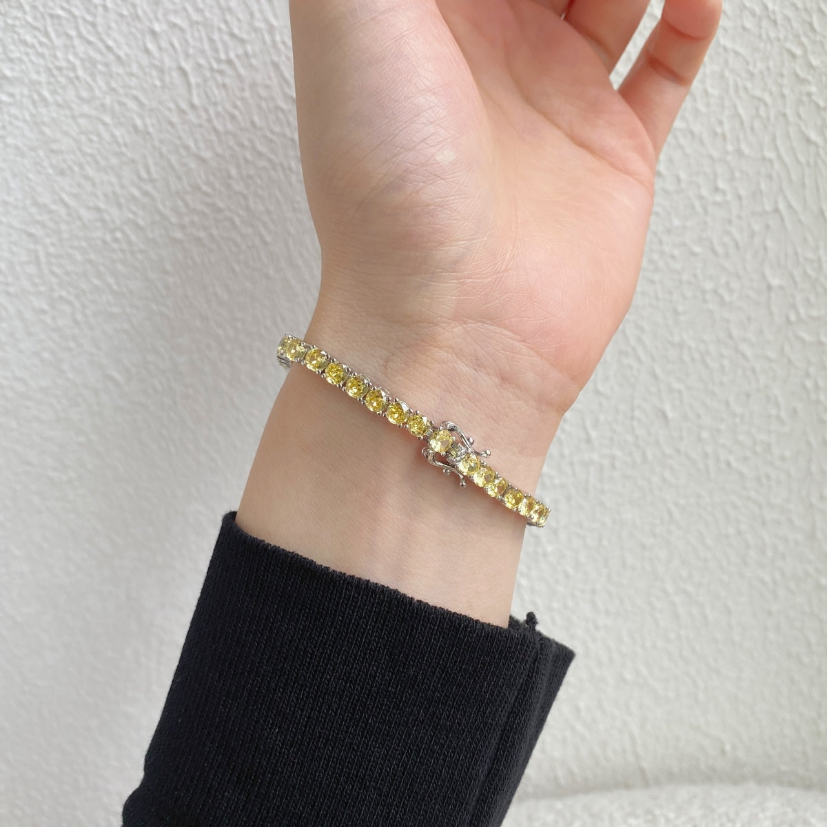 [Max Jewelry ]Ornate Dazzling Round Cut Tennis Bracelet