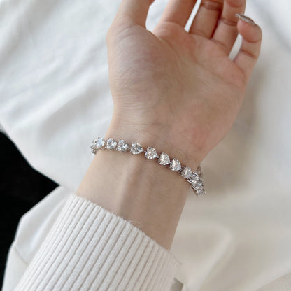 [Max Jewelry ]0.75 Carat Elegant Romantic Heart Shape Lover Bracelet