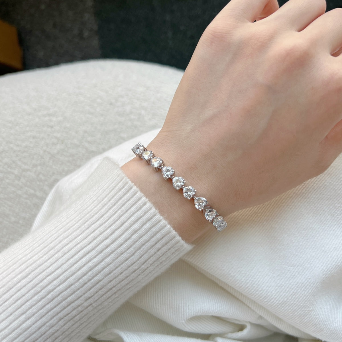 [Max Jewelry ]0.75 Carat Elegant Romantic Heart Shape Lover Bracelet