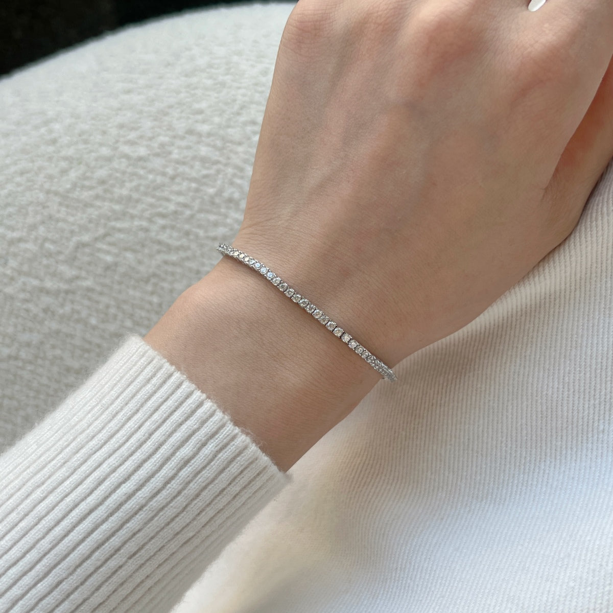 [Max Jewelry ]Dazzling Exquisite Round Cut Daily Bracelet