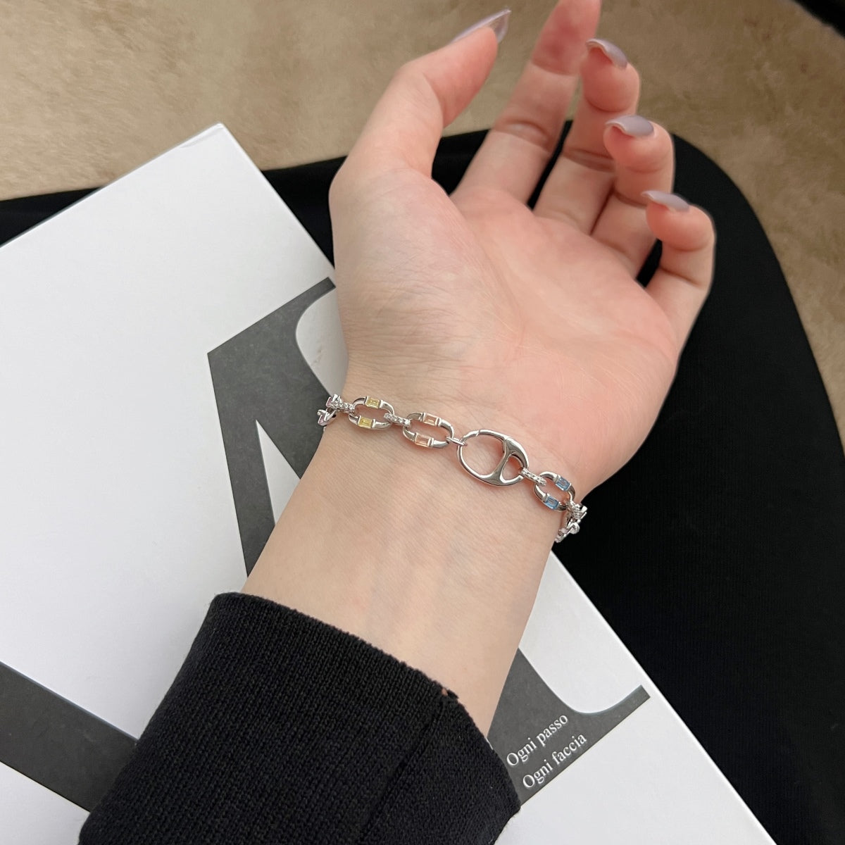[Max Jewelry ]Dazzling Colorful Daily Bracelet
