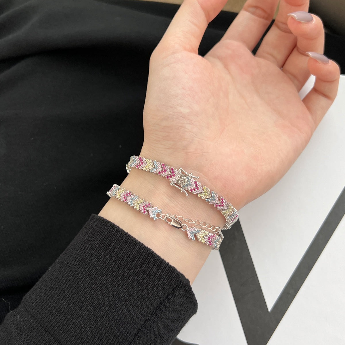 [Max Jewelry ]Ornate Sparkling Round Cut Party Bracelet