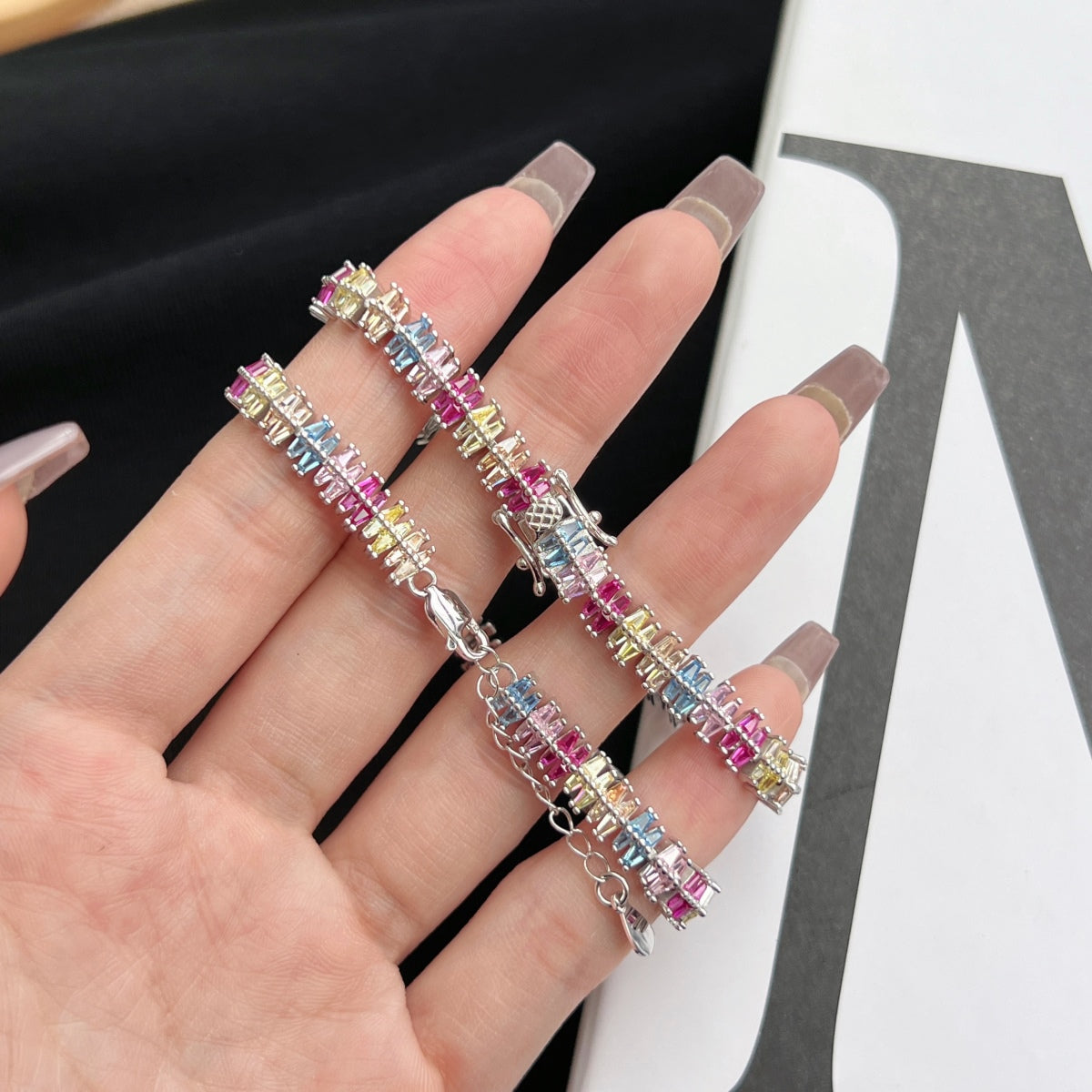 [Max Jewelry ]Sparkling Exquisite Multi Cut Party Bracelet