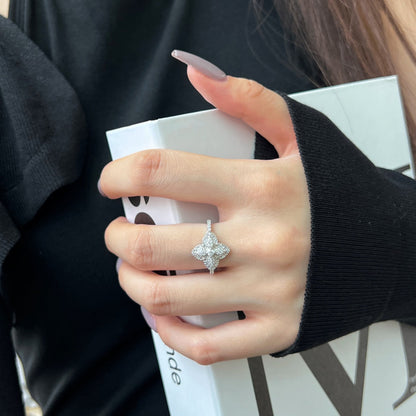 [Max Jewelry ]Luxurious Colorful Flower Shape Banquet Ring