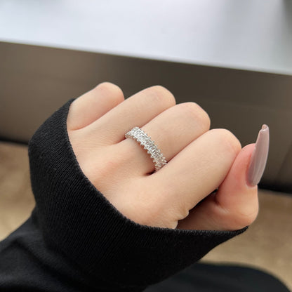 [Max Jewelry ]Splashy Ornate Emerald Cut Cocktail Ring
