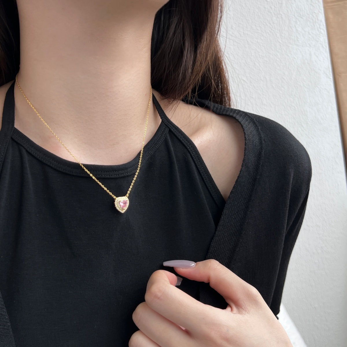 [Max Jewelry ]Exquisite Heart Shape Necklace