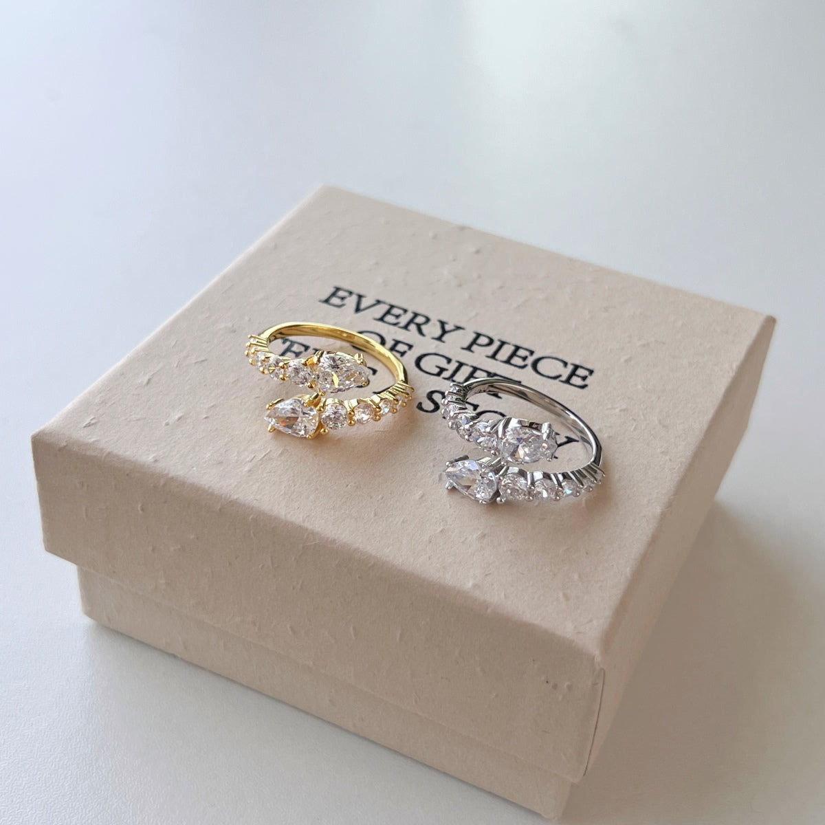 [Max Jewelry ]Delicate Lively Snake Shape Daily Ring