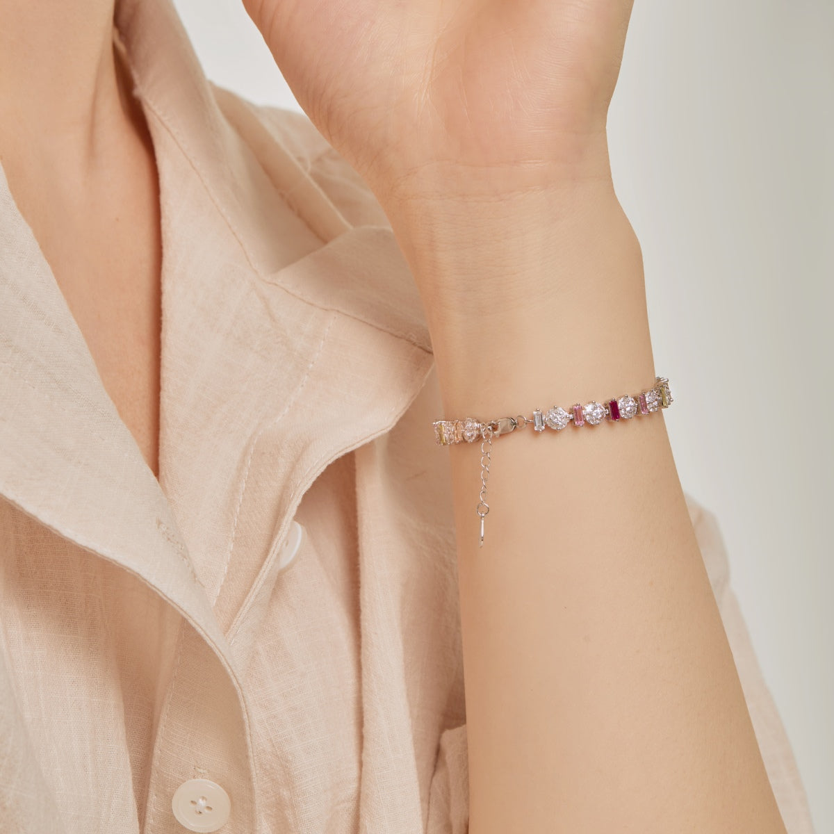 [Max Jewelry ]Radiant Colorful Round Shape Daily Bracelet
