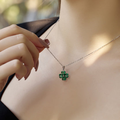 [Max Jewelry ]Heart-Shaped Four-Leaf Clover Bead Necklace