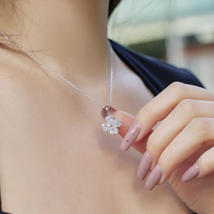 [Max Jewelry ]Heart-Shaped Four-Leaf Clover Bead Necklace