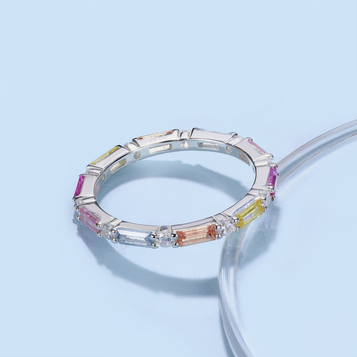 [Max Jewelry ]Lively In Shades Elegant Radiant Cut Daily Ring