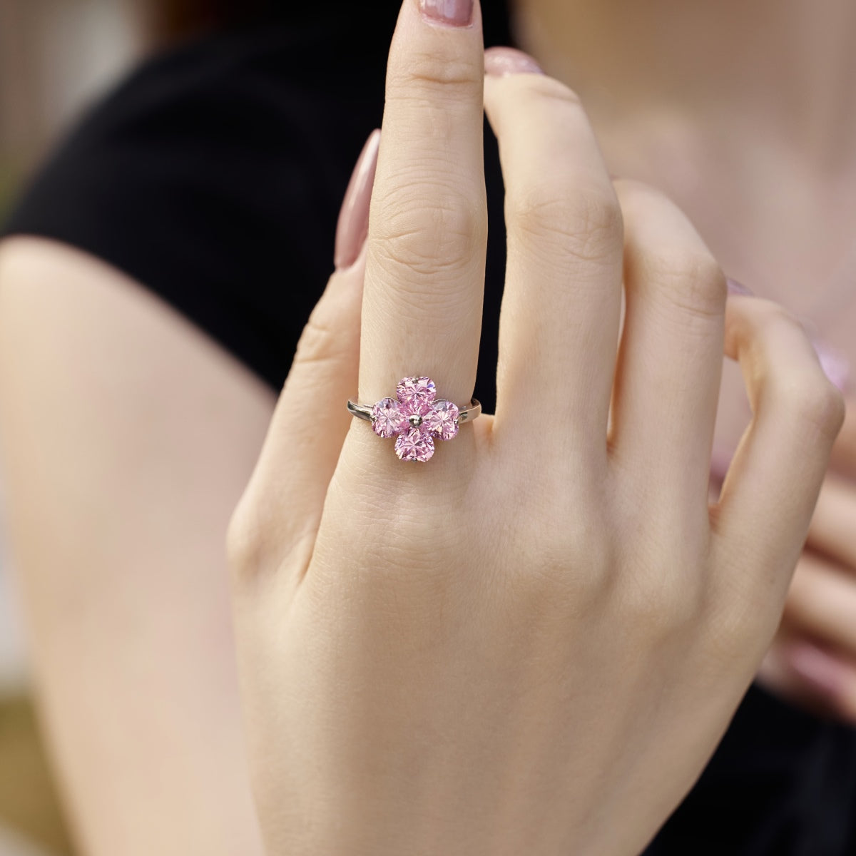 [Max Jewelry ]Heart-shaped Four-Leaf Clover Ball Ring
