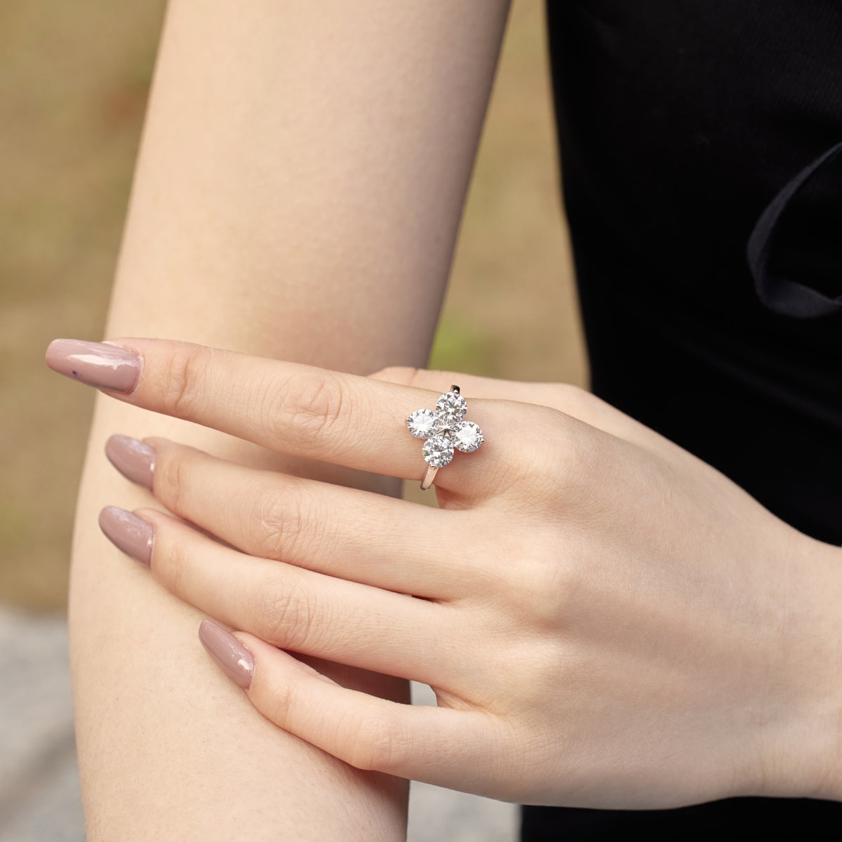 [Max Jewelry ]Four-Leaf Clover Eight-Pointed Star Ring