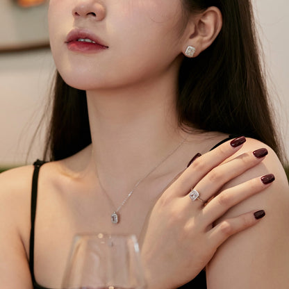 [Max Jewelry ]1.0 Carat Luxurious Dainty Emerald Cut Daily Earrings
