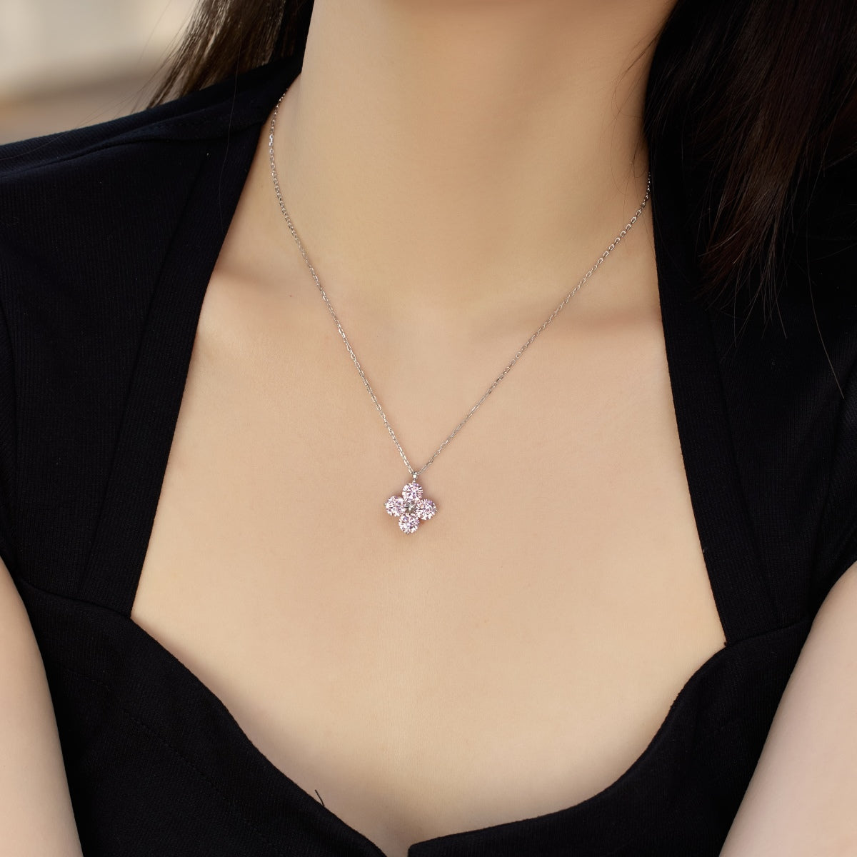 [Max Jewelry ]Four-Leaf Clover And Eight-Pointed Star Necklace