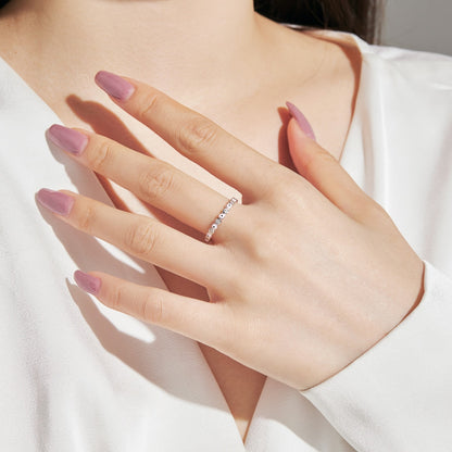 [Max Jewelry ]Sparkling Vibrant Round Shape Daily Ring