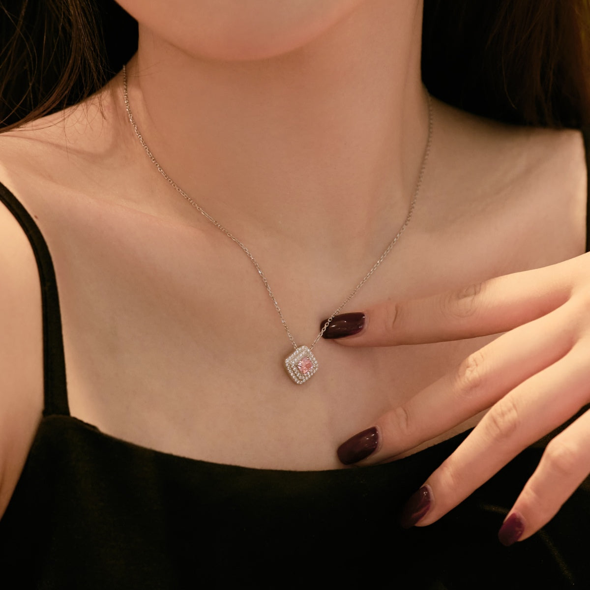 [Max Jewelry ]Sparkling Asscher Cut Necklace